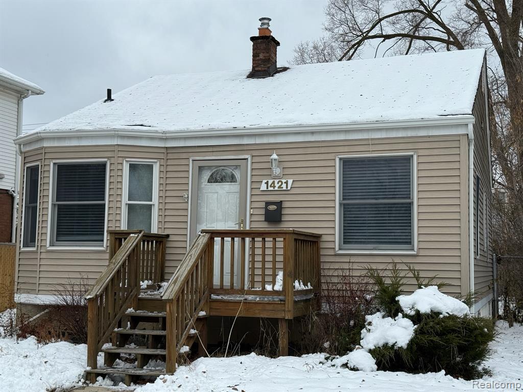 Foto principal - 1421 E 14 Mile Rd