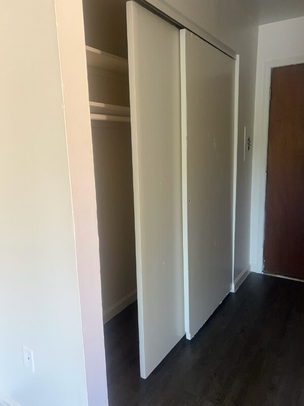 Foto principal - 4047 Reading Rd