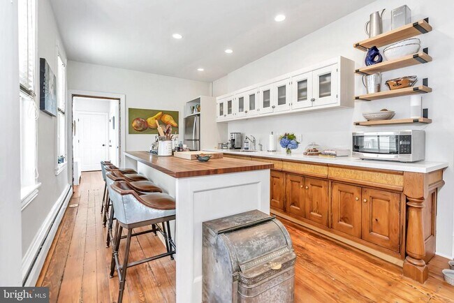 Foto del edificio - 2454 W 16th St