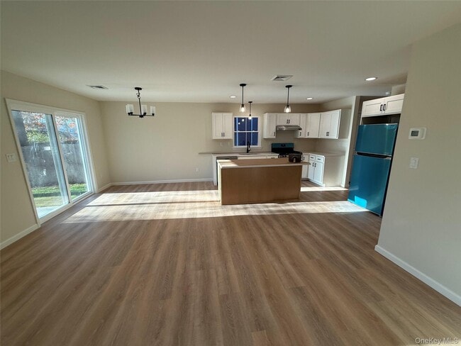 Foto del edificio - 32 Montgomery St