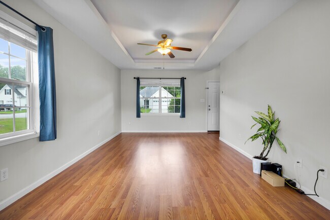 Foto del edificio - 125 Crooked Run Dr
