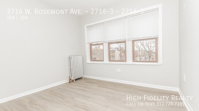 Foto del edificio - 2716 W Rosemont Ave