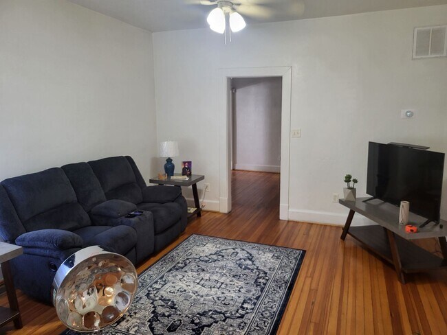 Foto del edificio - Lambert's Point