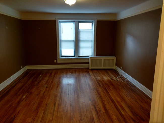 Building Photo - 8409 Talbot St