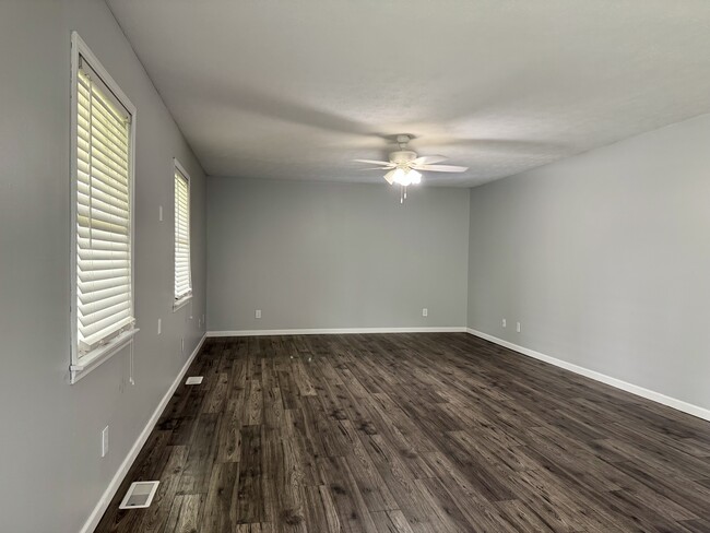 Foto del edificio - 928 Boyce St