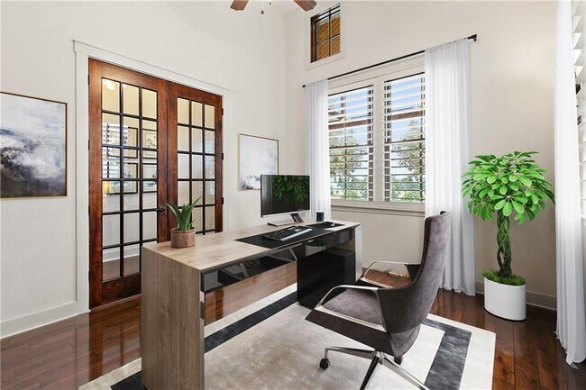 Foto del edificio - 2516 Tom Miller St