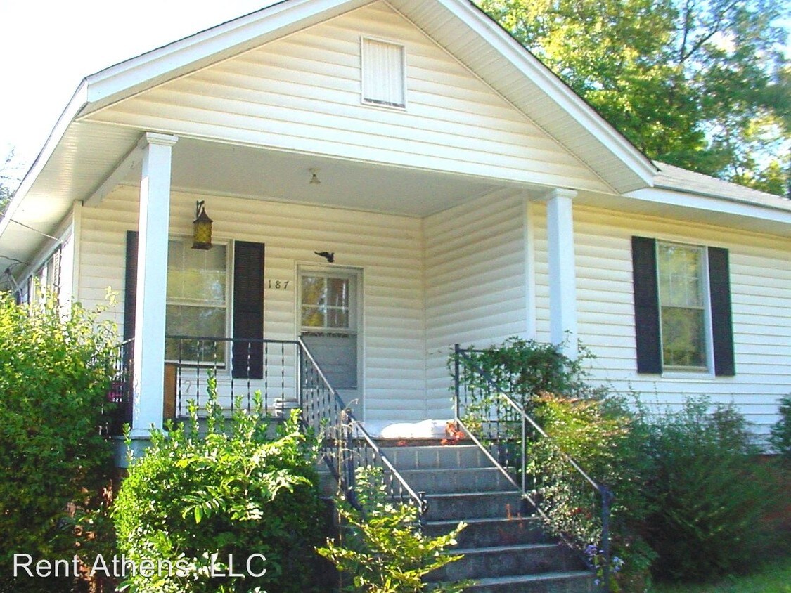 Primary Photo - 2 br, 1 bath House - 187 First Street