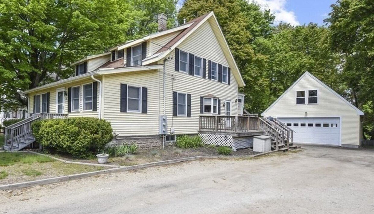Primary Photo - 38 Central St