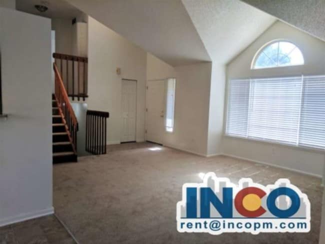 Photo - 4352 Malaya St House