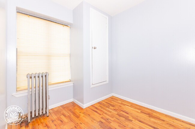 Building Photo - 1298 Dekalb Ave