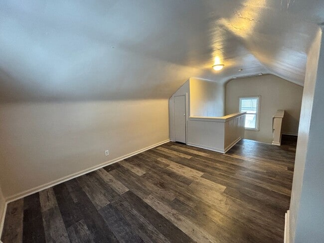 Foto del edificio - 20059 Bloom St