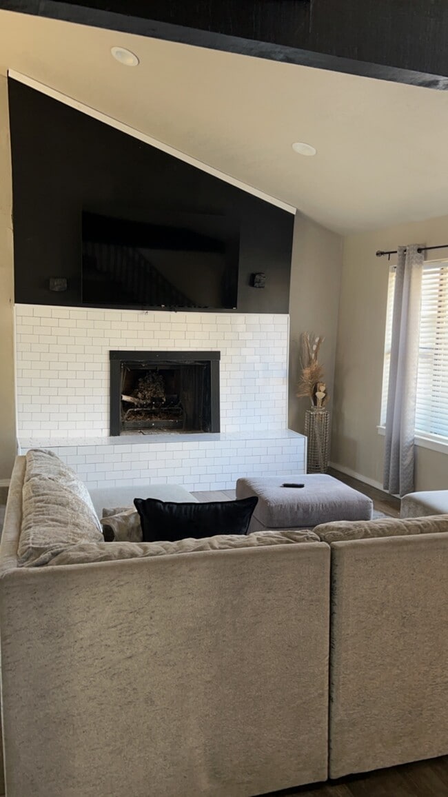 Foto del edificio - 3383 S 141st E Ave