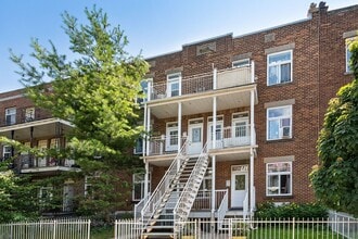 Building Photo - 800-83e 3e Avenue