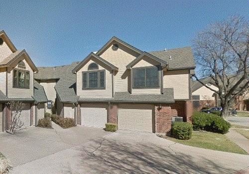 Building Photo - 404 Santa Fe Trail