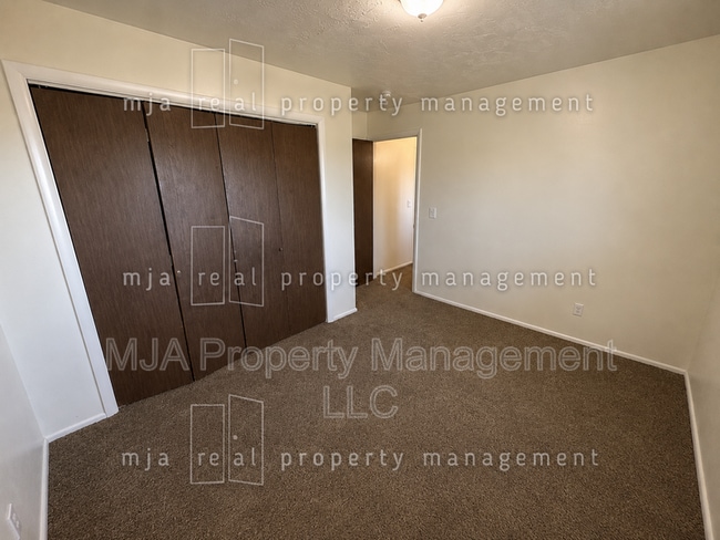Building Photo - 1428 W 300 N