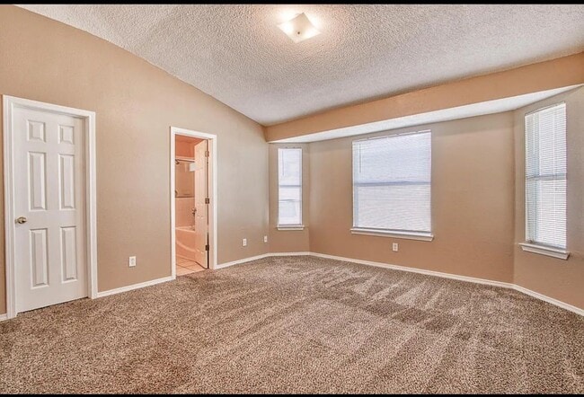 Foto del edificio - 14729 Cactus View Ct