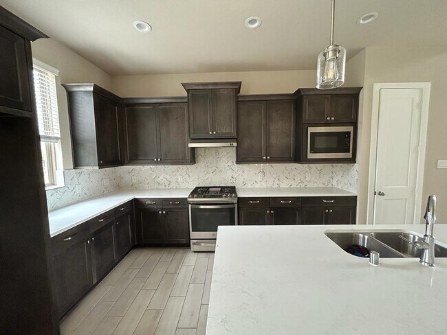 Building Photo - 580 Santa Rosa Hls Dr