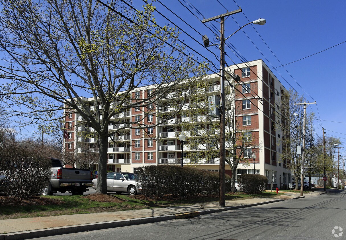 Foto principal - Woburn Housing