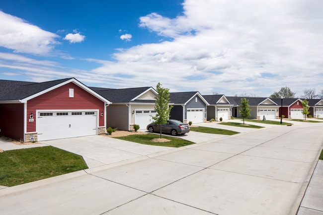 Building Photo - The Villages of Whitewater