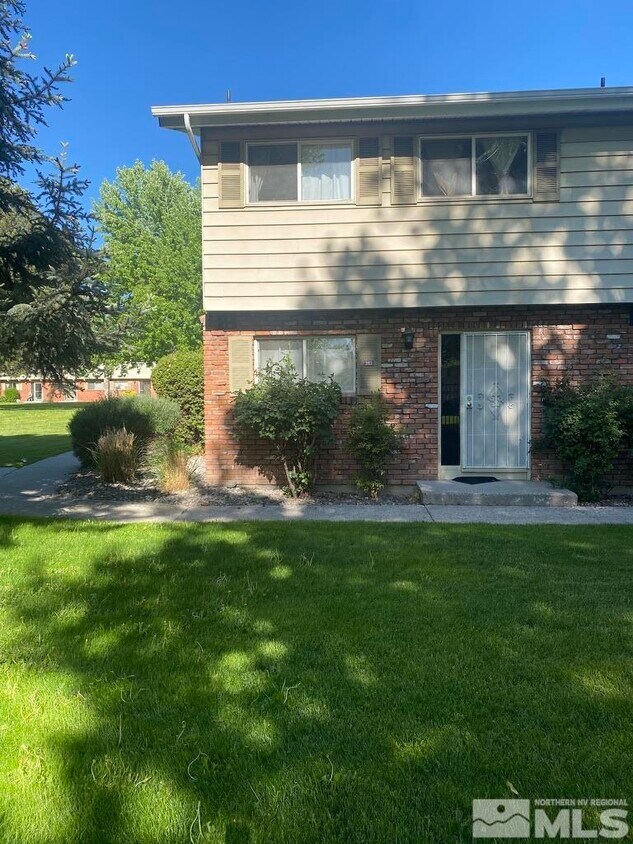 Foto principal - 163 Smithridge Park