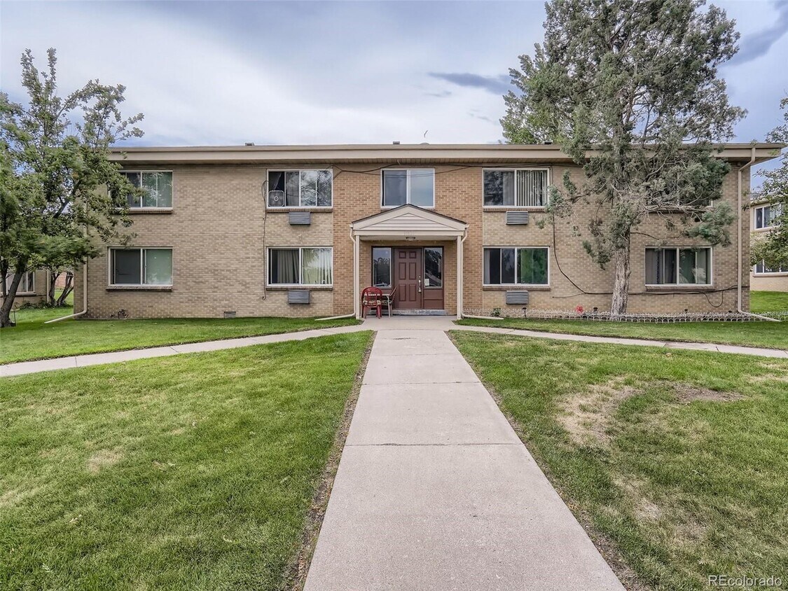 Primary Photo - 10620 W 8th Ave