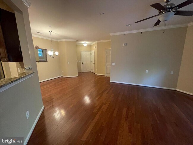 Building Photo - 1624 Hardwick Ct