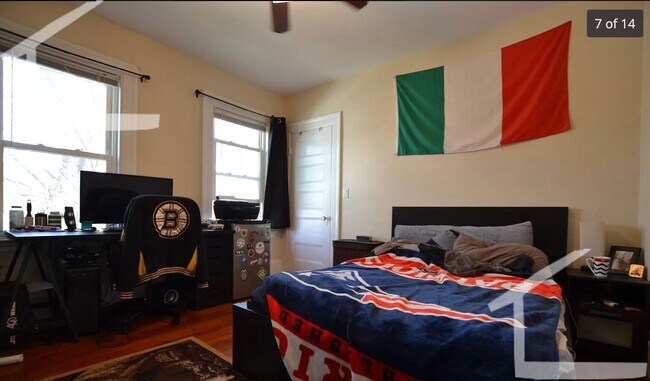 Foto del edificio - 5 Bedroom