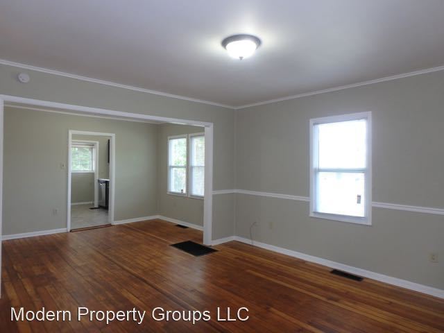 Building Photo - 2 br, 1 bath House - 111 E. Forest Ave