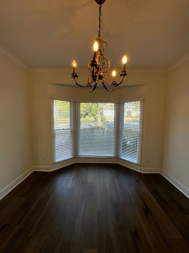 Foto del edificio - Updated House in Hampton Park!