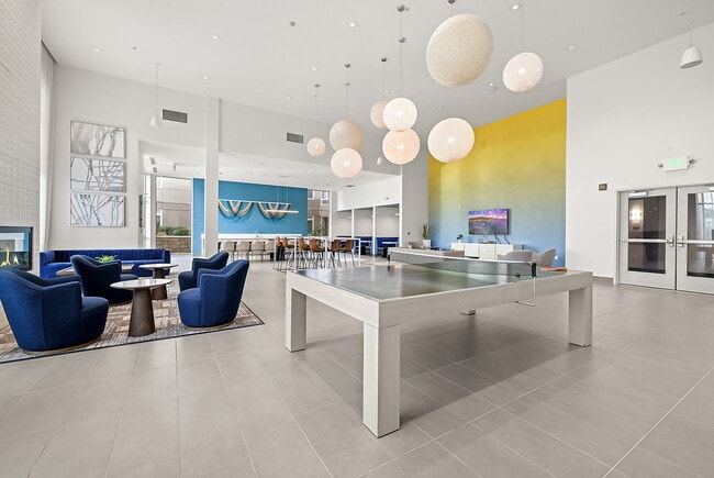 Building Photo - MB360