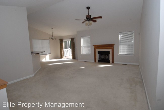 Foto del edificio - 3 br, 2 bath House - 368 Pearson Court