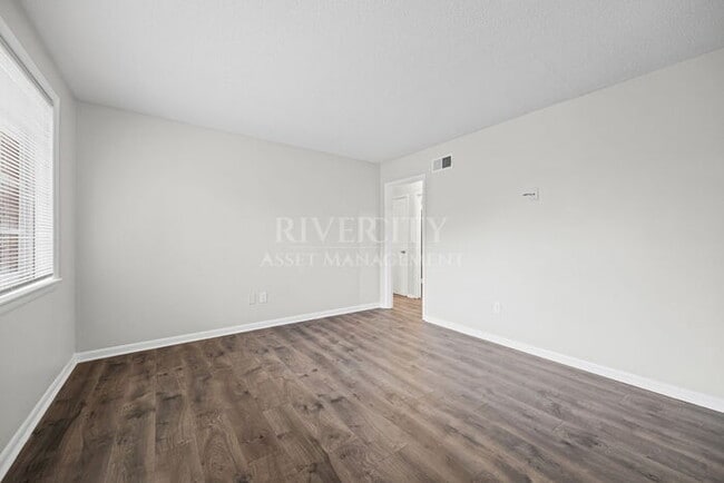 Building Photo - Frayser Beauty!!!!! Section 8 Welcomed!!!!