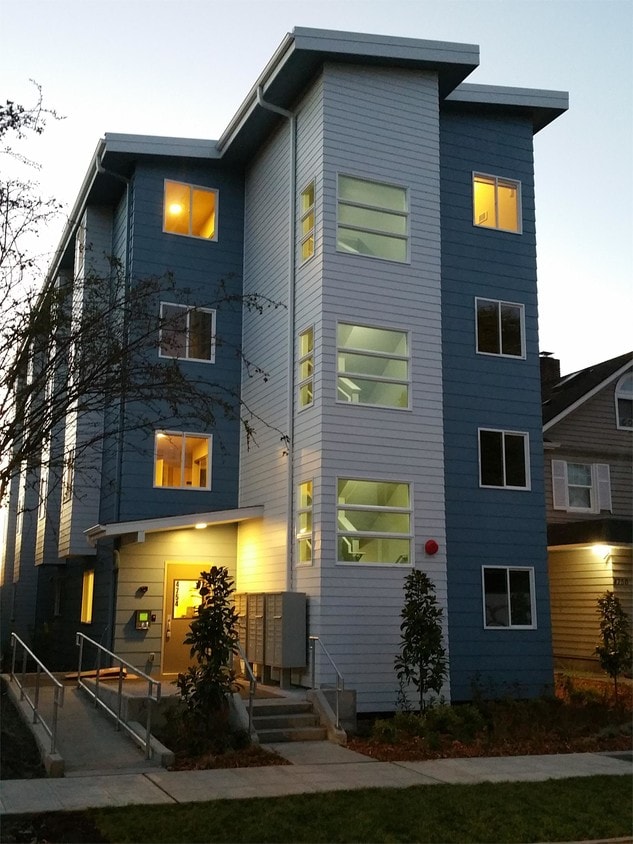 4754 18th Ave NE Unit 102, Seattle, WA 98105 Apartment for Rent in Seattle, WA