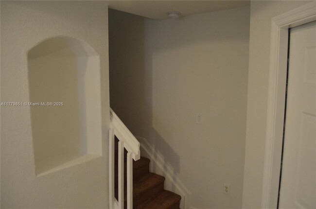 Building Photo - 10902 NW 83rd St