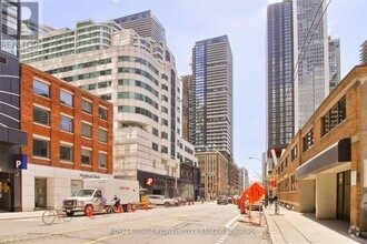 Building Photo - 115-3115 Blue Jays Way