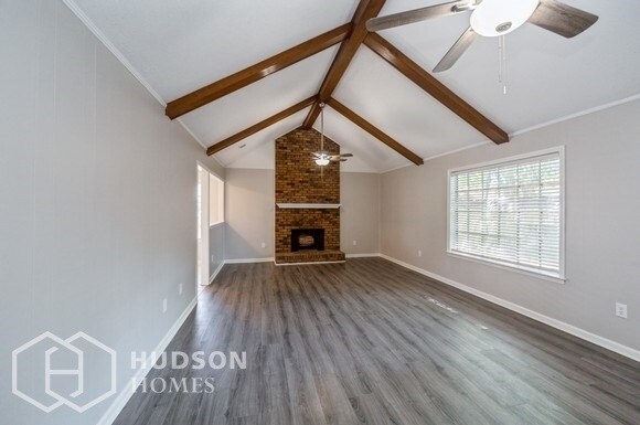 Building Photo - NOW AVAILABLE! - 3881 Plum Hill Dr, Memphi...