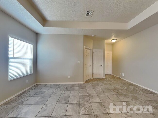 Foto del edificio - 7033 Mountain Hawk Loop NE