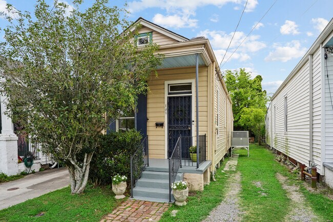 Foto del edificio - 131 Brooklyn Ave