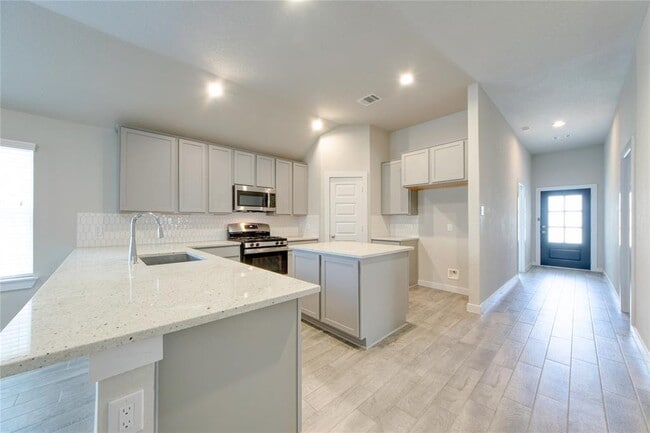 Building Photo - 5630 Silverleaf Oak Ln
