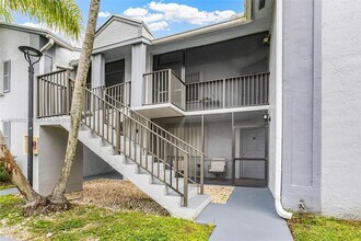 Building Photo - 1211 S Independence Dr