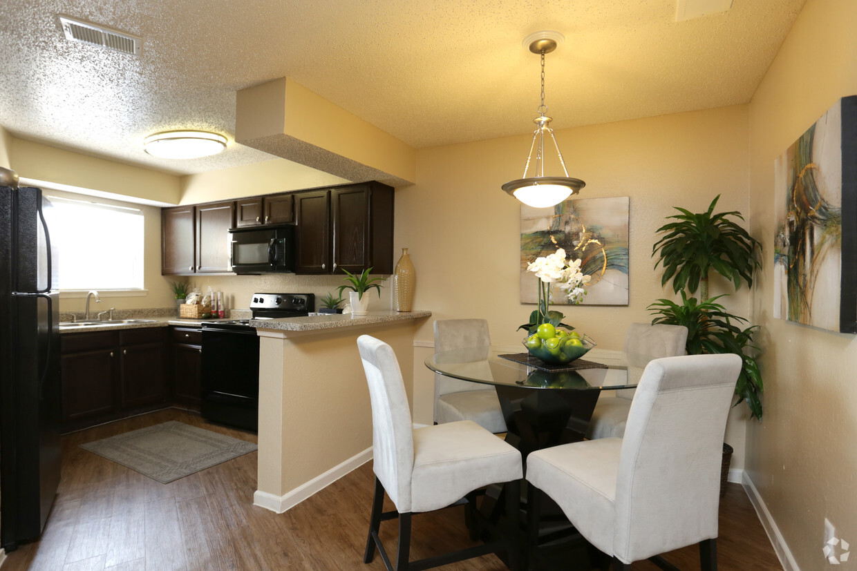 Foto principal - Sugar Creek Apartments