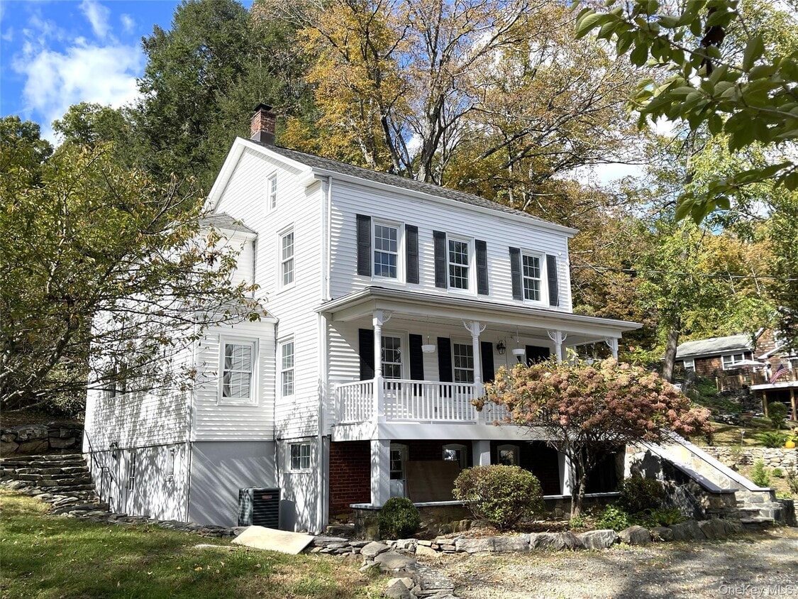 Primary Photo - 130 Old Mt Kisco Rd
