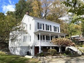 Building Photo - 130 Old Mt Kisco Rd