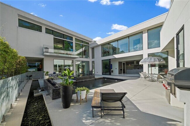 Foto del edificio - 937 Berkshire Rd NE