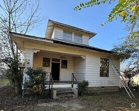 Building Photo - 1317 N 33rd St
