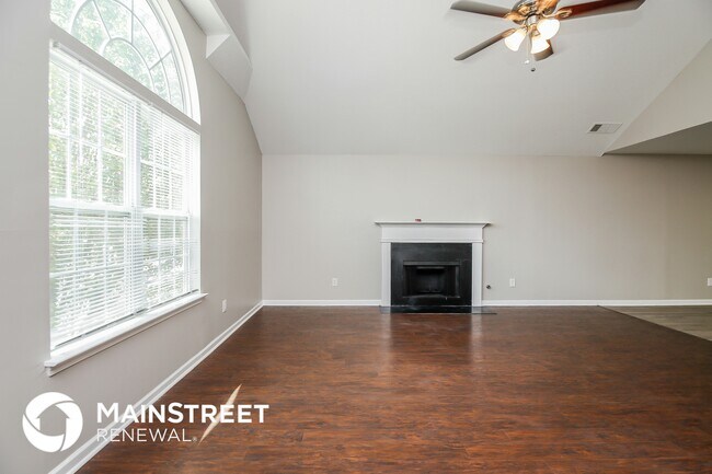 Foto del edificio - 5177 Seaside Ct