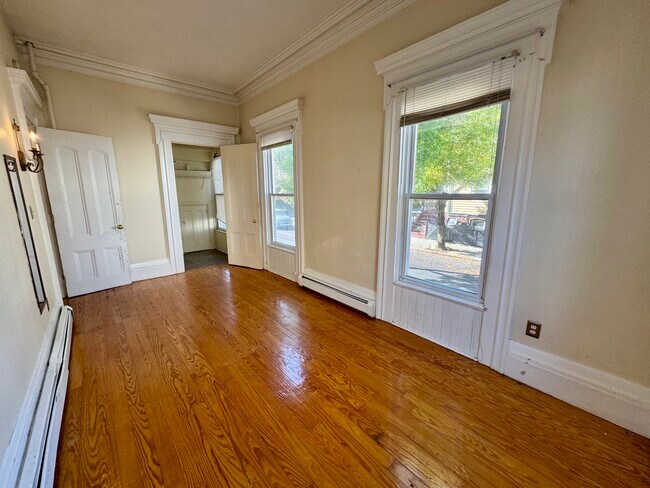 Foto del edificio - 123 Almy St