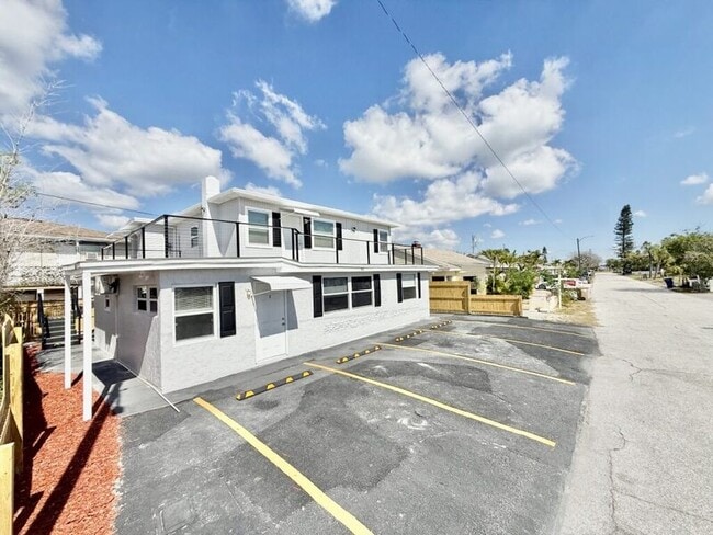 Building Photo - 80 146th Ave