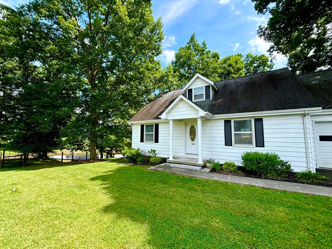 Primary Photo - 1405 Webb Ridge Rd