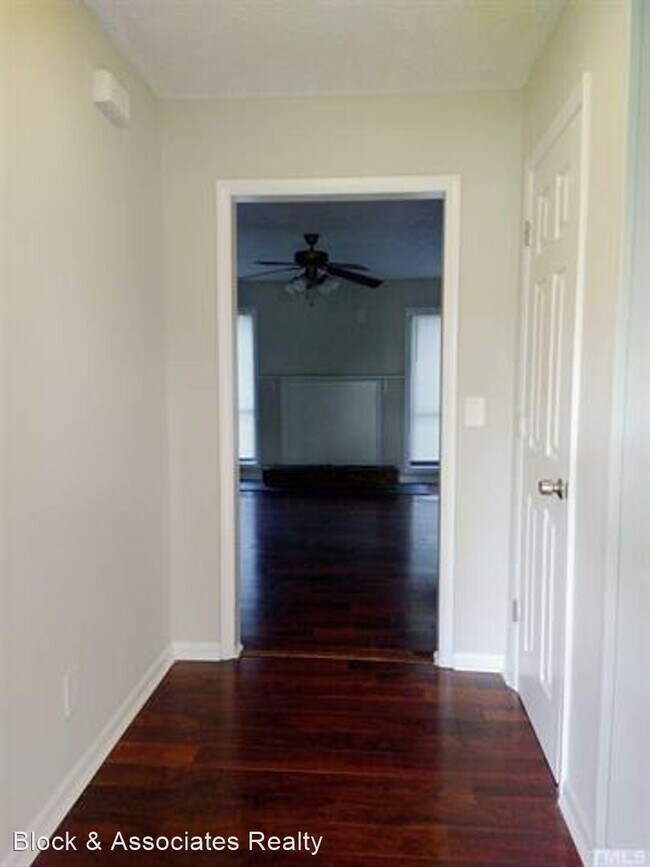 Building Photo - 3 br, 2 bath House - 6916 Kizer Drive